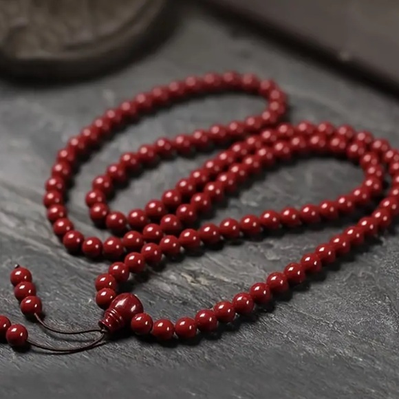 Cinnabar DETOX Meditation Mala - Picture 2 of 4